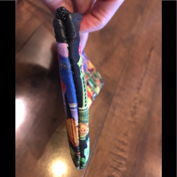 NEW Welcome to Fabulous Vegas Nevada Wristlet - Picture 7 of 9